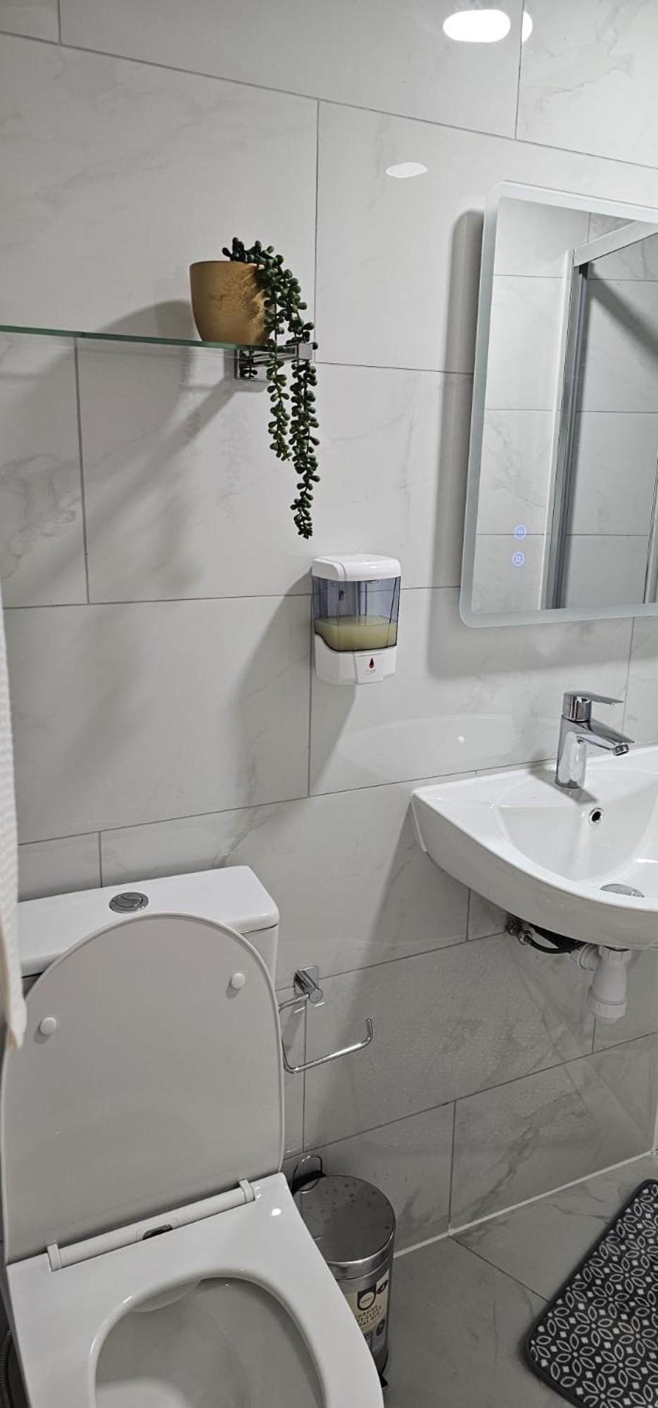 Cozy Studio Near To Tube Station Redbridge Exterior foto